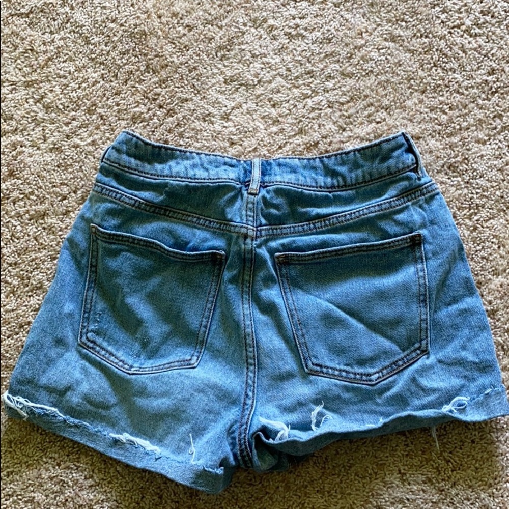 PacSun Jean Mom Short - Picture 2 of 3
